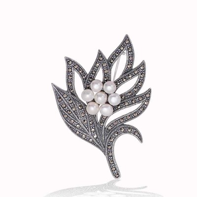 Tekbir Silver - Gümüş Markazit Taşlı Yaprak İnci Broş