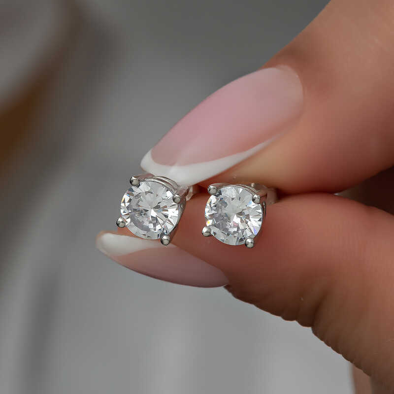 Silver 4 mm White Zircon Single Stone Women’s Earring
