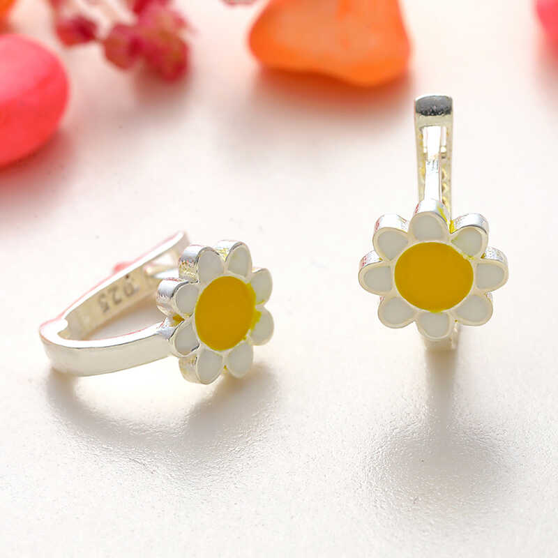 Silver Daisy Kids' Earrings