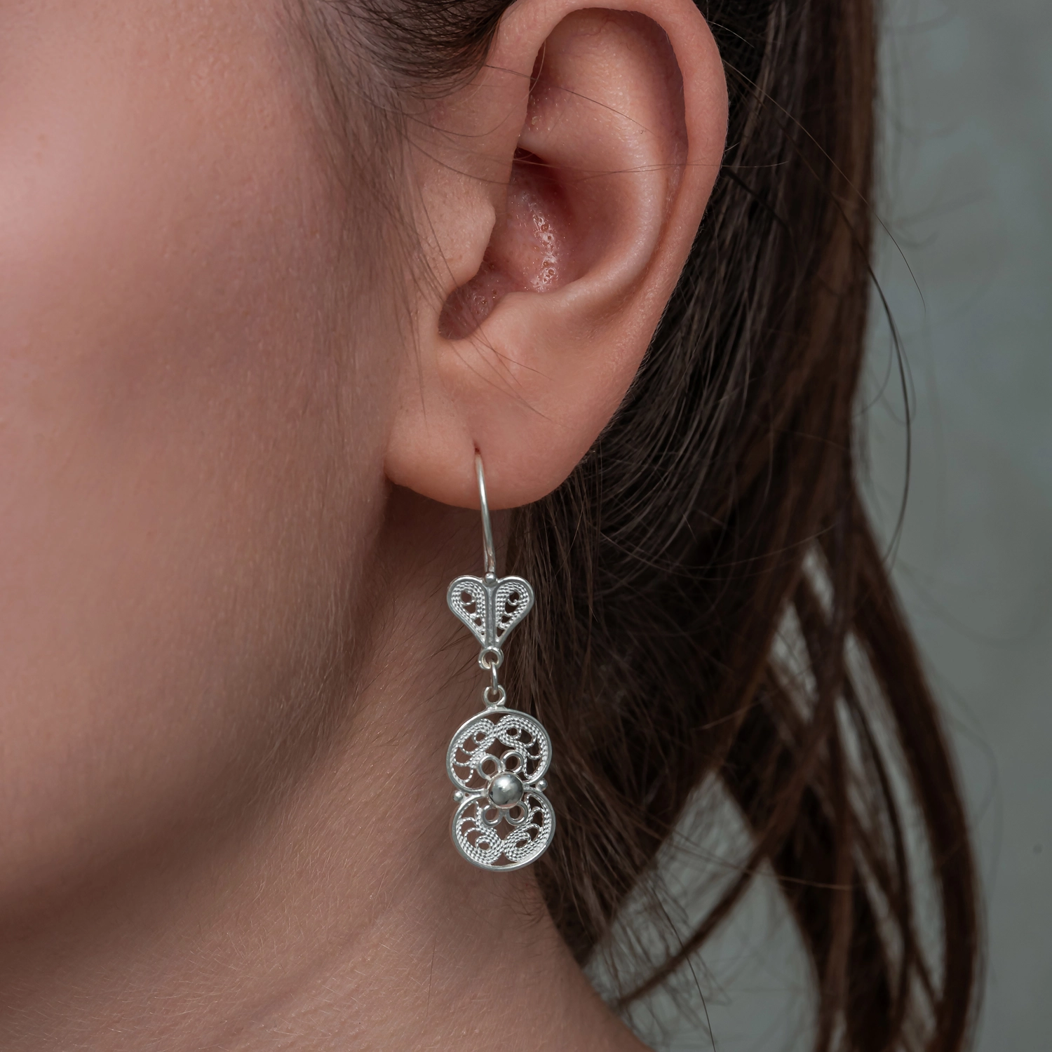 Silver Flower Motif Filigree Women’s Earring
