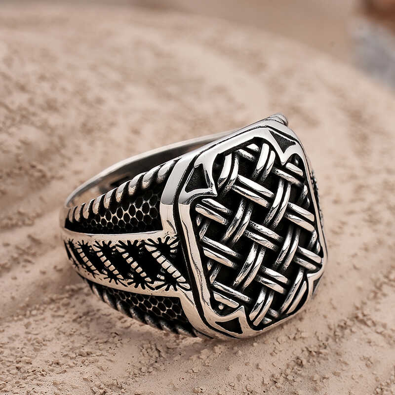 Silver Patterned Men's Ring