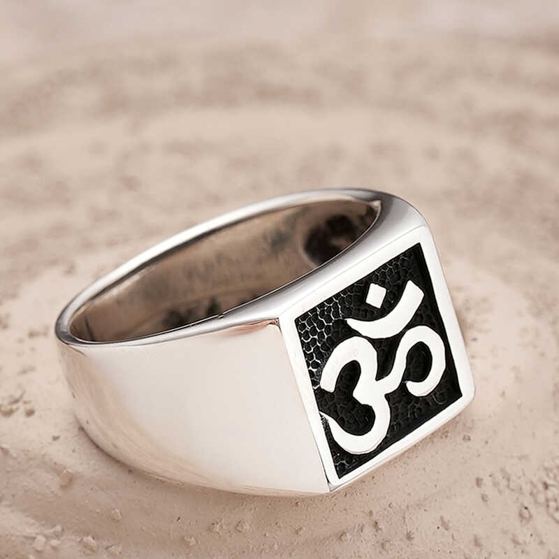 Silver Om Sembolü Men's Ring