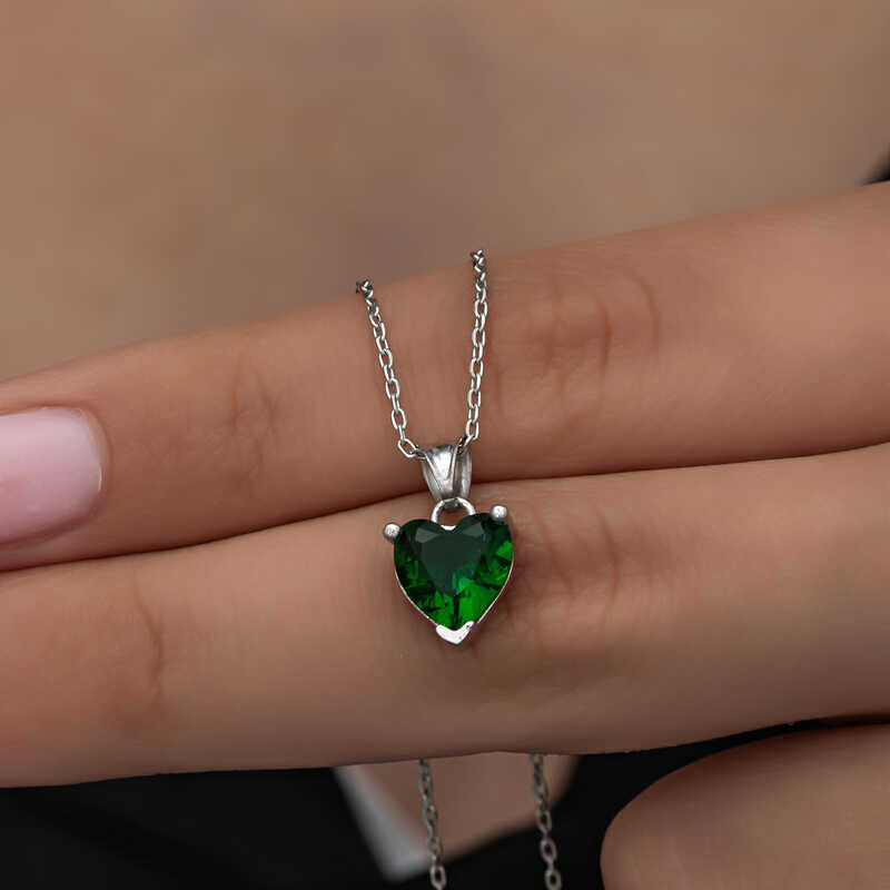 Silver Green Stone-set Heart Women's Necklace