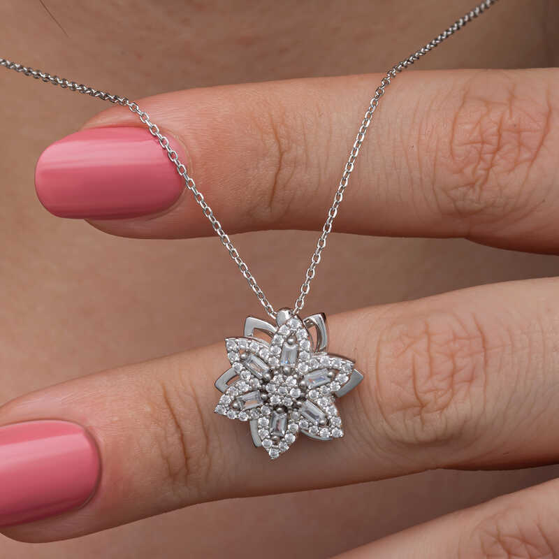 ​Silver Star Baguette Stone-set Dönen Stres Women's Necklace