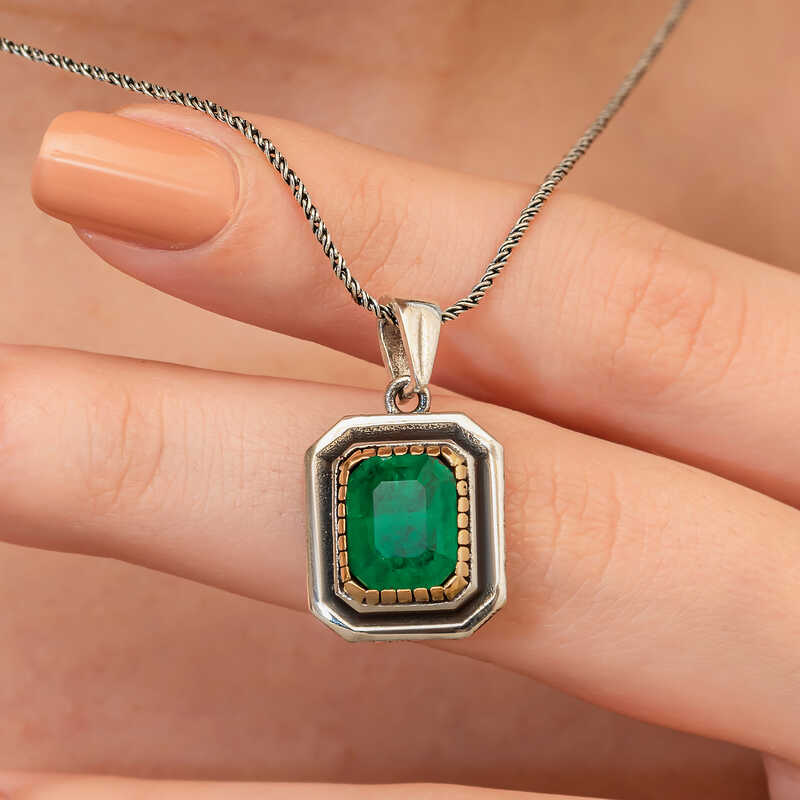 Silver Green Stone Authentic Women’s Necklace