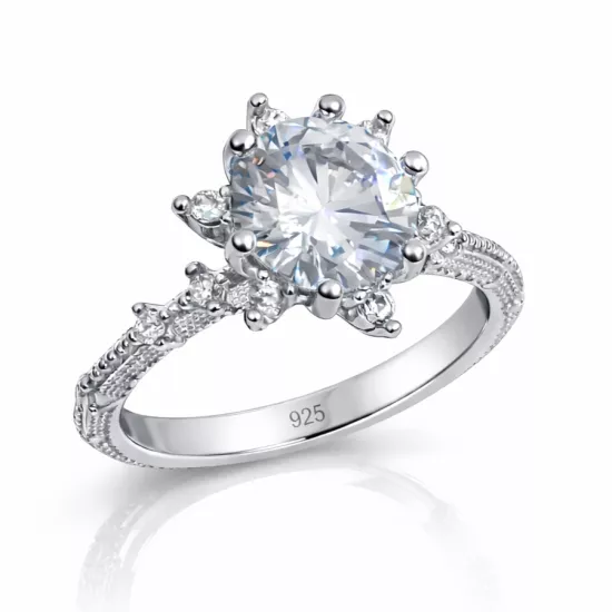 Gümüş Lotus Esintili Tektaş Kadın Yüzük