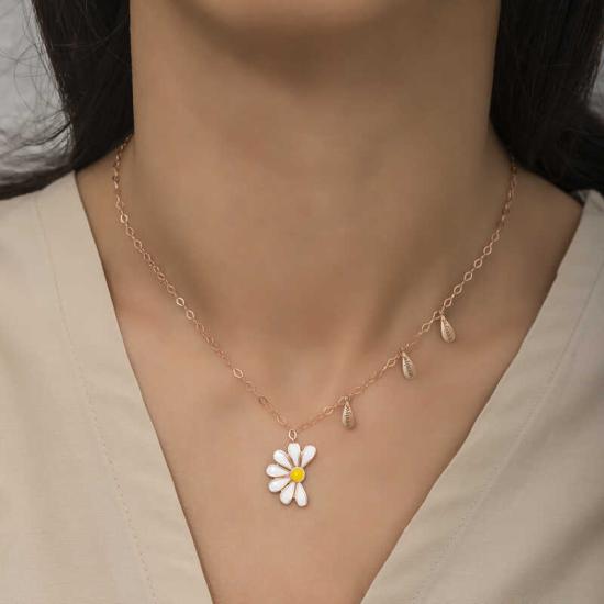 Silver Rose Daisy Loves Dislikes Women’s Necklace