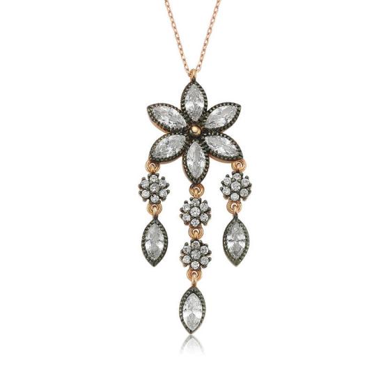 Silver Daisy Women’s Necklace