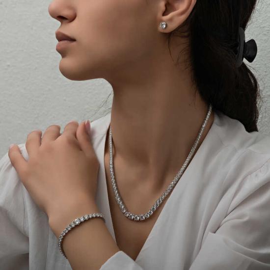 Silver Filtered White Stone Waterway Women’s Set