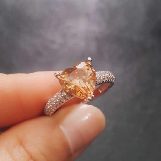 Silver Heart Women’s Ring