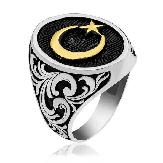 Silver Crescent Star Men’s Ring with Side Patterns