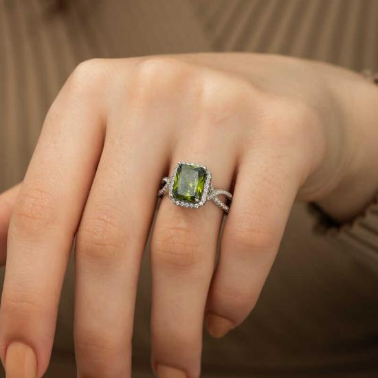 Silver Green Baguette Women’s Ring