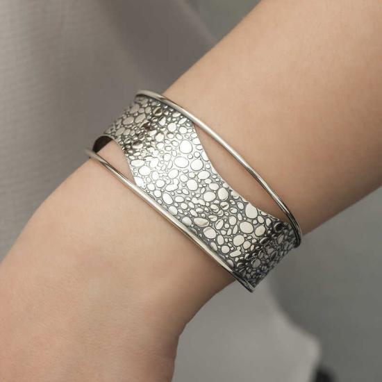 Silver Antique Patterned Women’s Bracelet