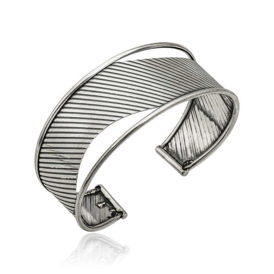 Silver Antique Patterned Women’s Bracelet