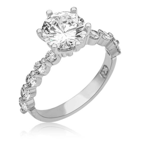 Silver Solitaire Women’s Ring