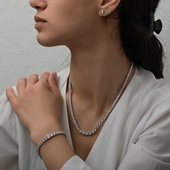 Silver Filtered White Stone Waterway Women’s Set