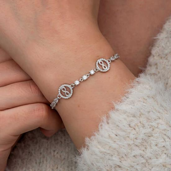Infinity Bracelet in Silver