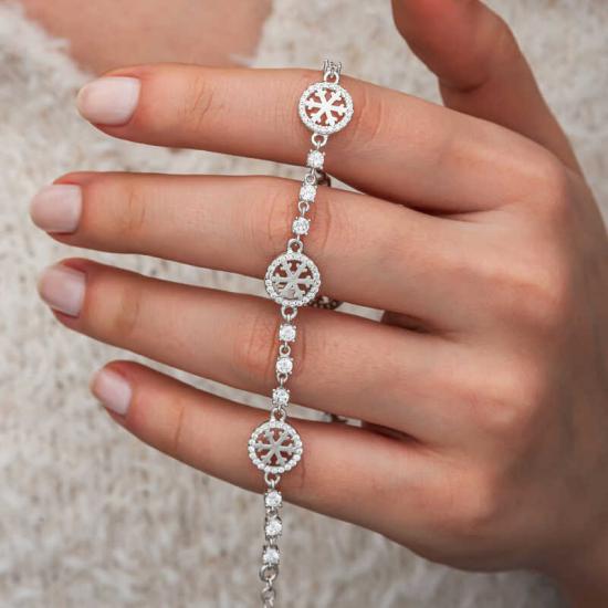 Snowflake Women’s Bracelet in a Silver Hoop