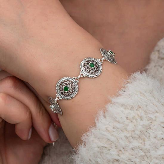 Silver Filigree Emerald Stone Women’s Bracelet