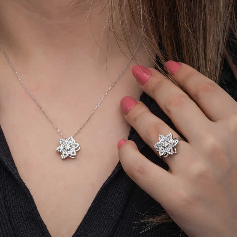 Silver Adjustable Star Baguette Stone Rotating Stress Set for Women