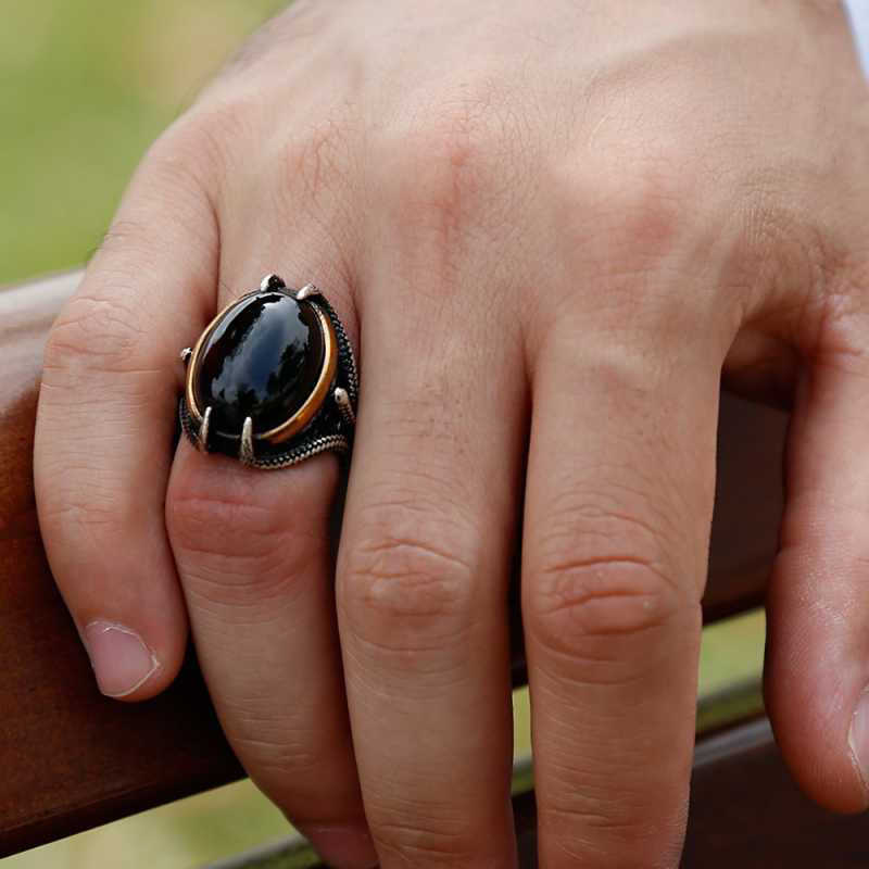Silver Black Stone Eagle Claw Men’s Ring