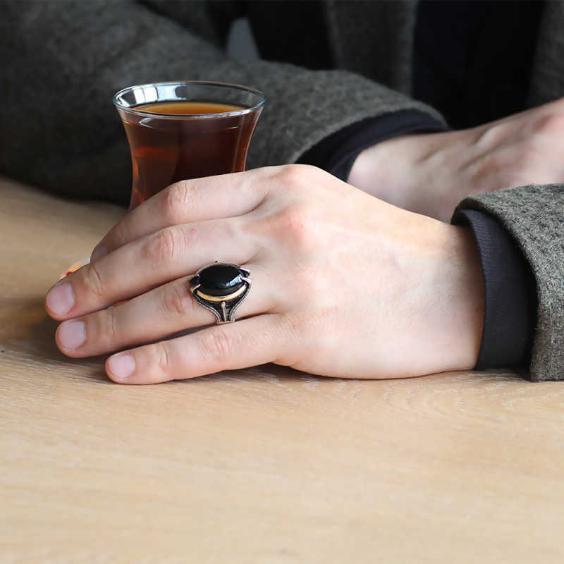 Silver Black Stone Eagle Claw Men’s Ring