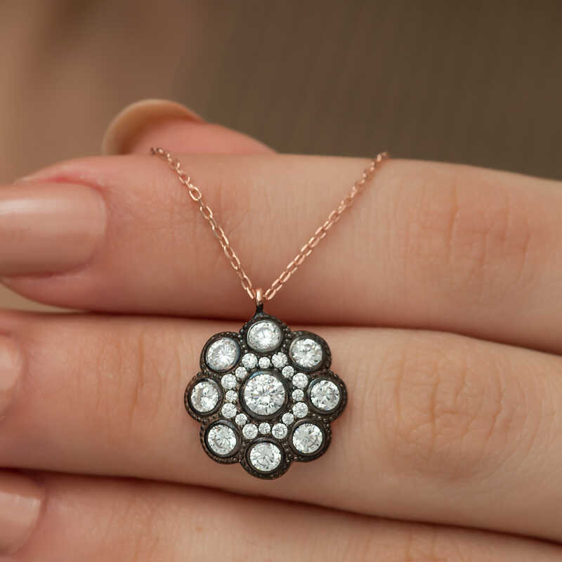 Silver Diamond Mounted Flower Women’s Necklace