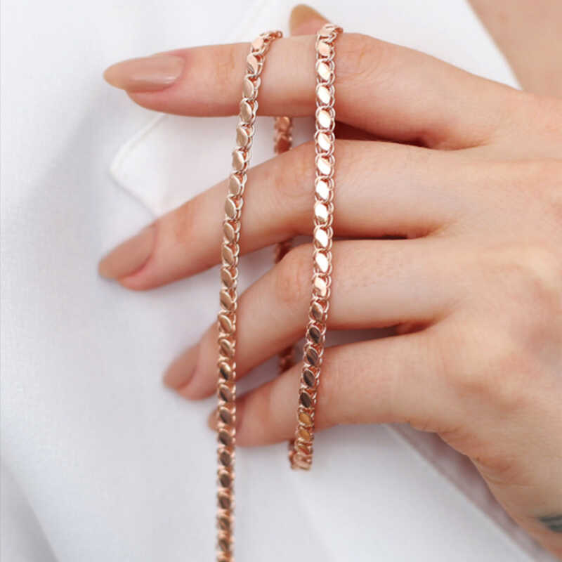 Silver Rose Sequined Barley Chain