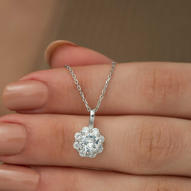 Silver Flower Necklace