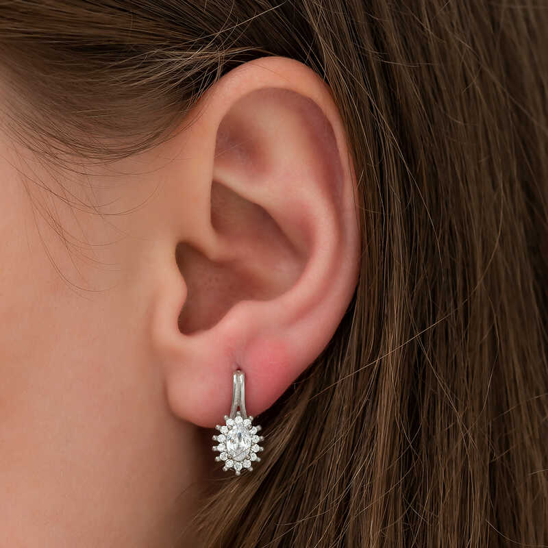 Silver Mengecli Oval Cut Earrings