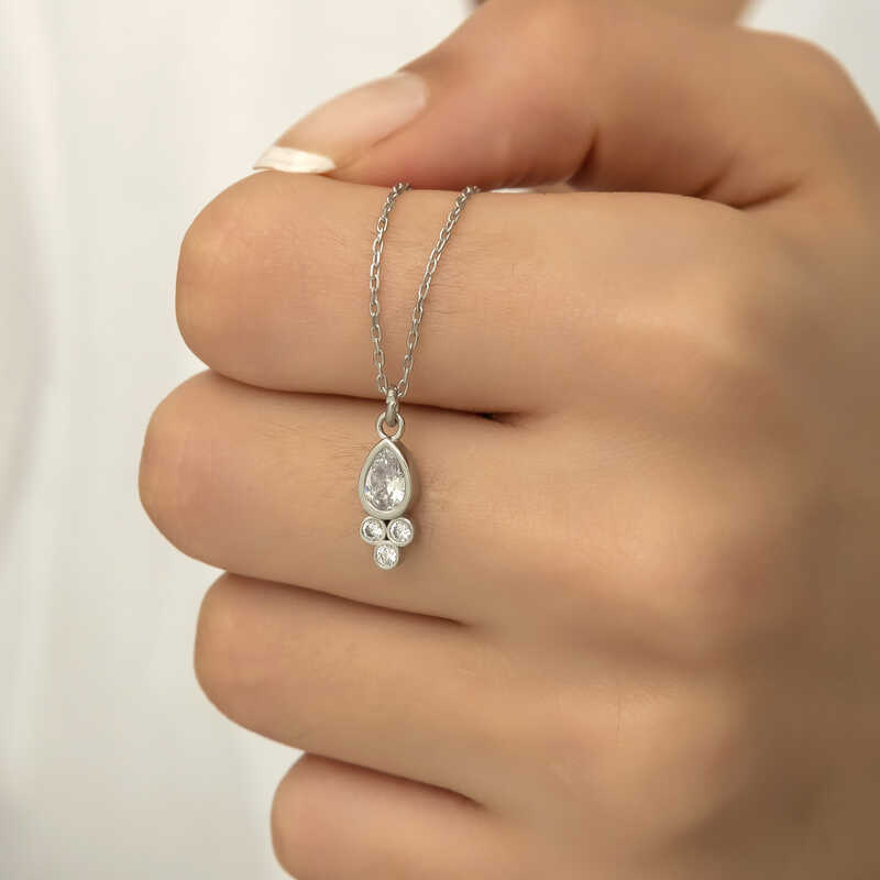 Silver Dew Drop Solitaire Women’s Necklace