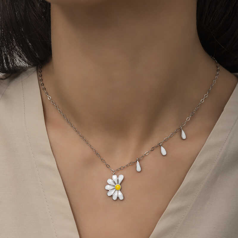 Silver Rhodium Daisy Loves Dislikes Women’s Necklace