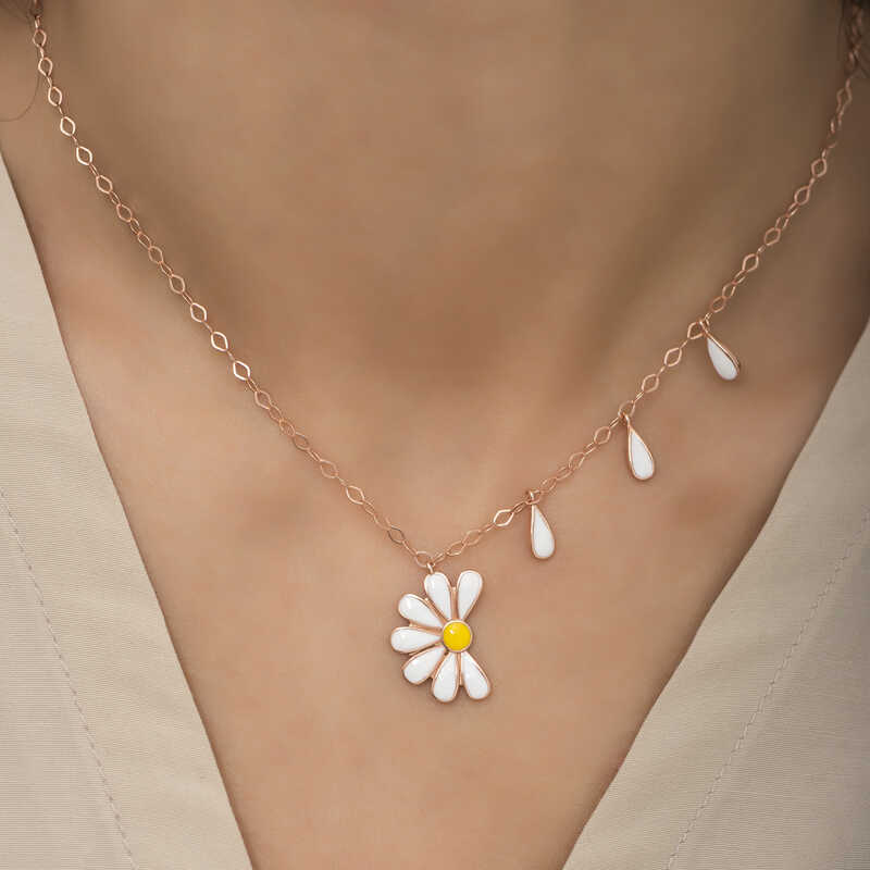 Silver Rose Daisy Loves Dislikes Women’s Necklace