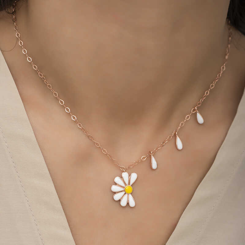 Silver Rose Daisy Loves Dislikes Women’s Necklace