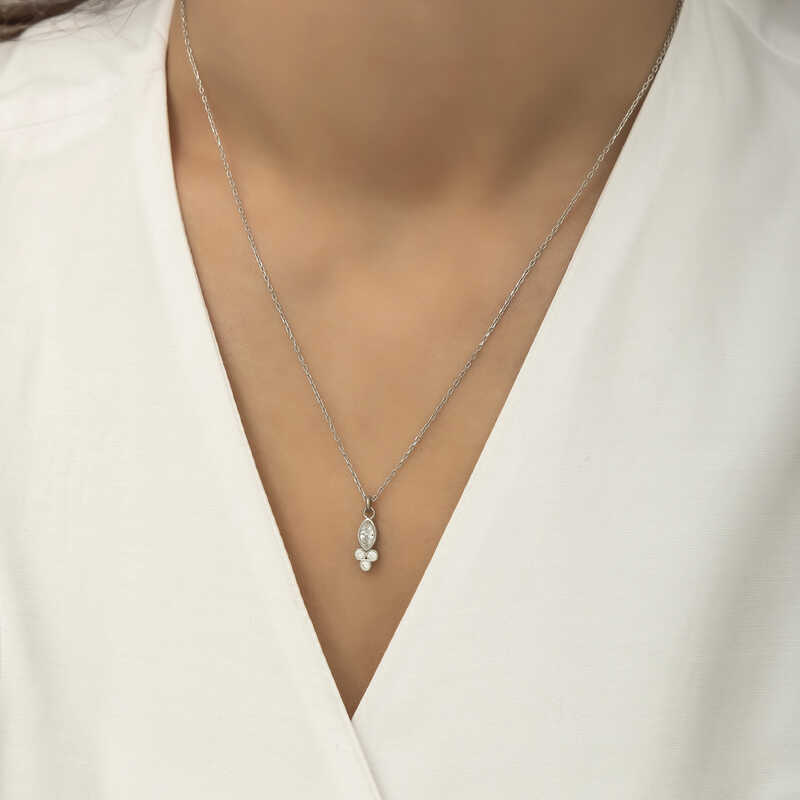 Silver Dew Drop Shuttle Solitaire Women’s Necklace