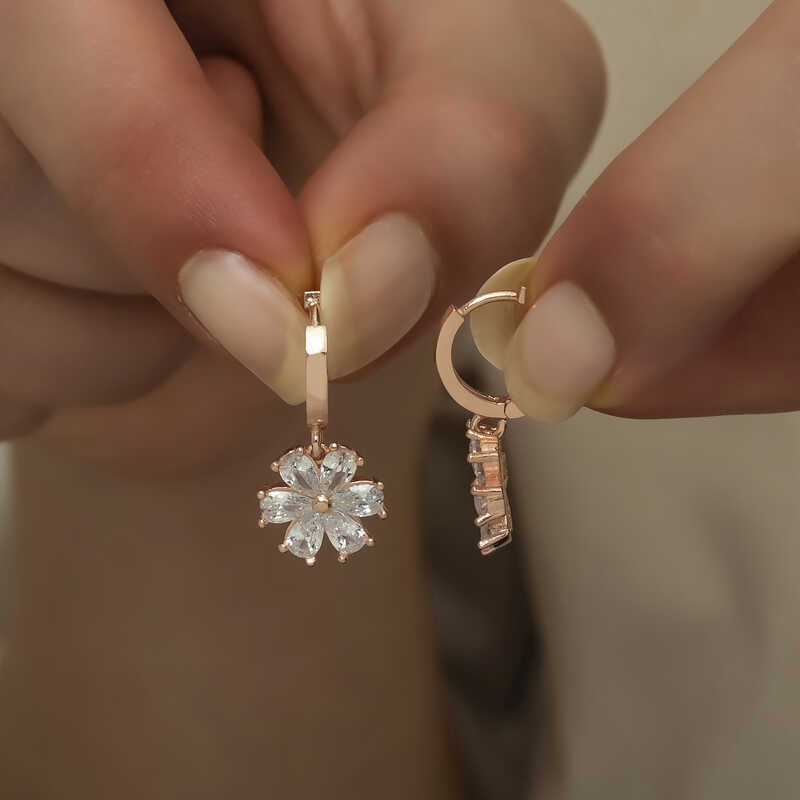 Silver White Flower Women’s Earrings