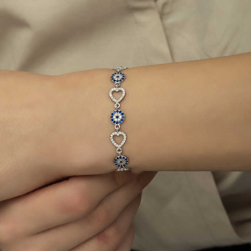Silver Heart Evil Eye Women’s Bracelet