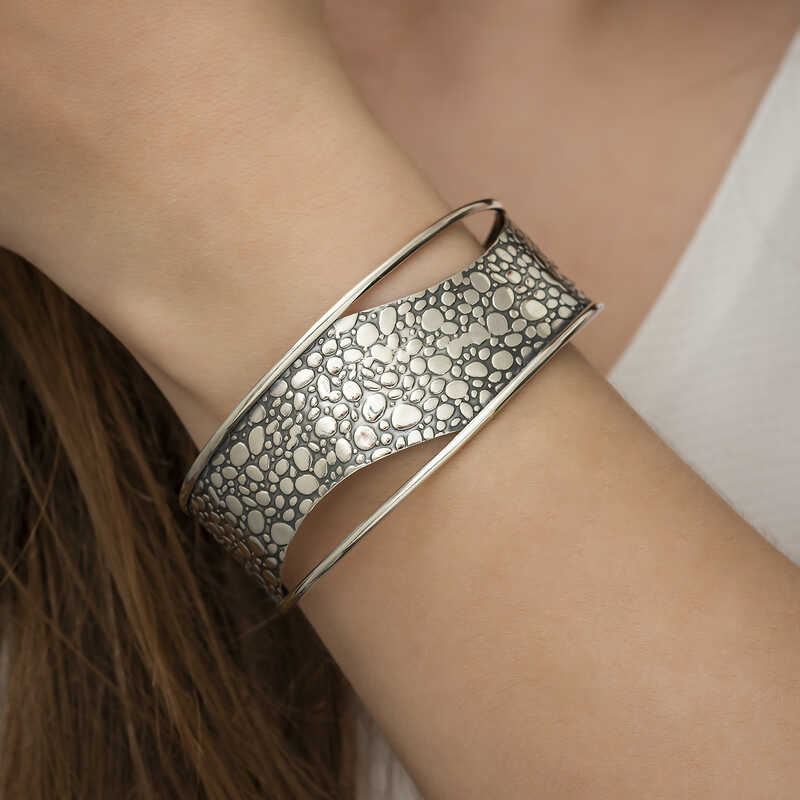 Silver Antique Patterned Women’s Bracelet