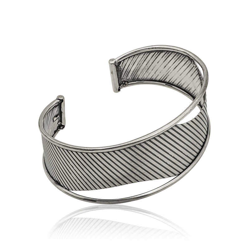 Silver Antique Patterned Women’s Bracelet