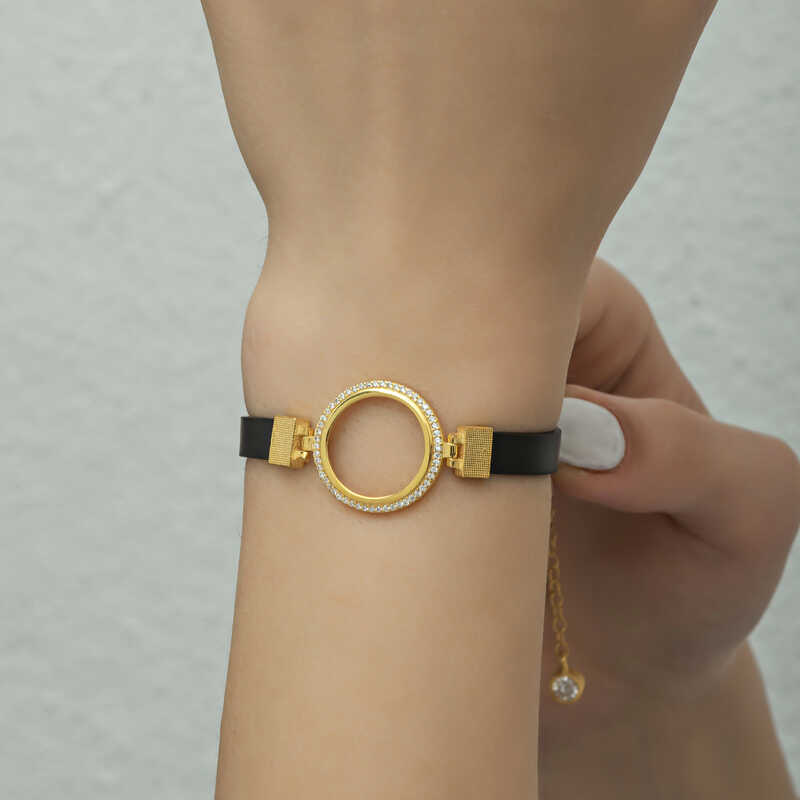 Gold Plated Women’s Bracelet with Silver Quarter Attachment