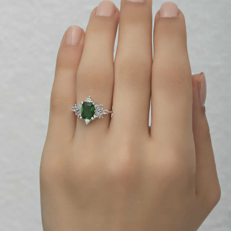 Silver Green Baguette Stone Women’s Ring