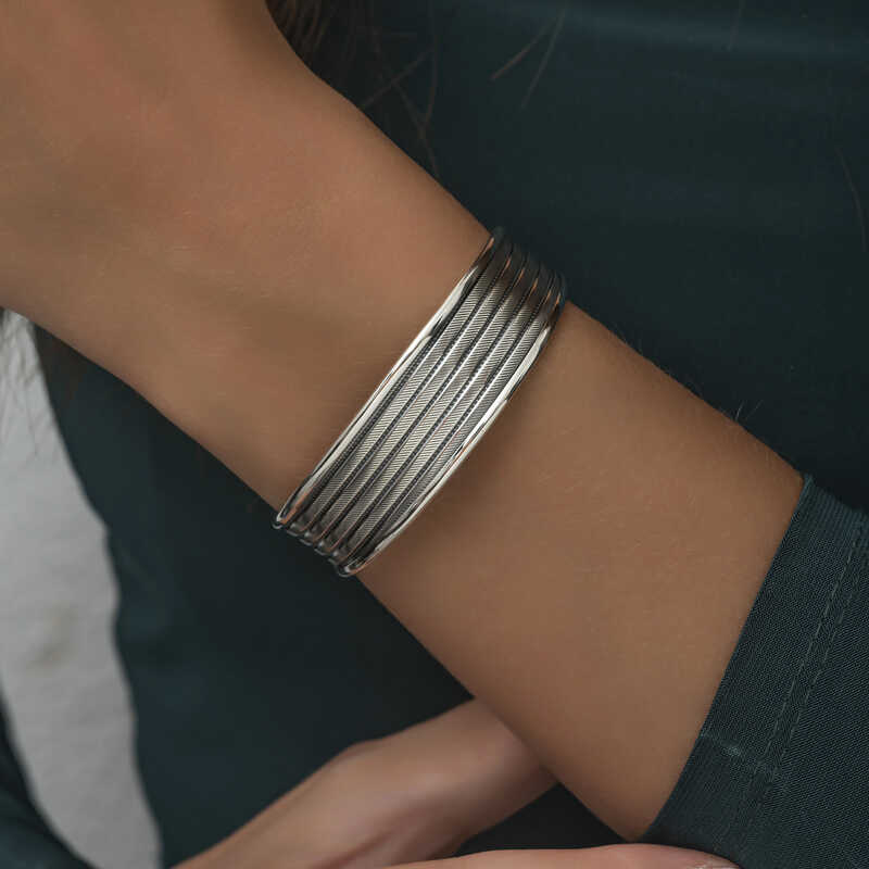 Silver Antique Patterned Women’s Bracelet