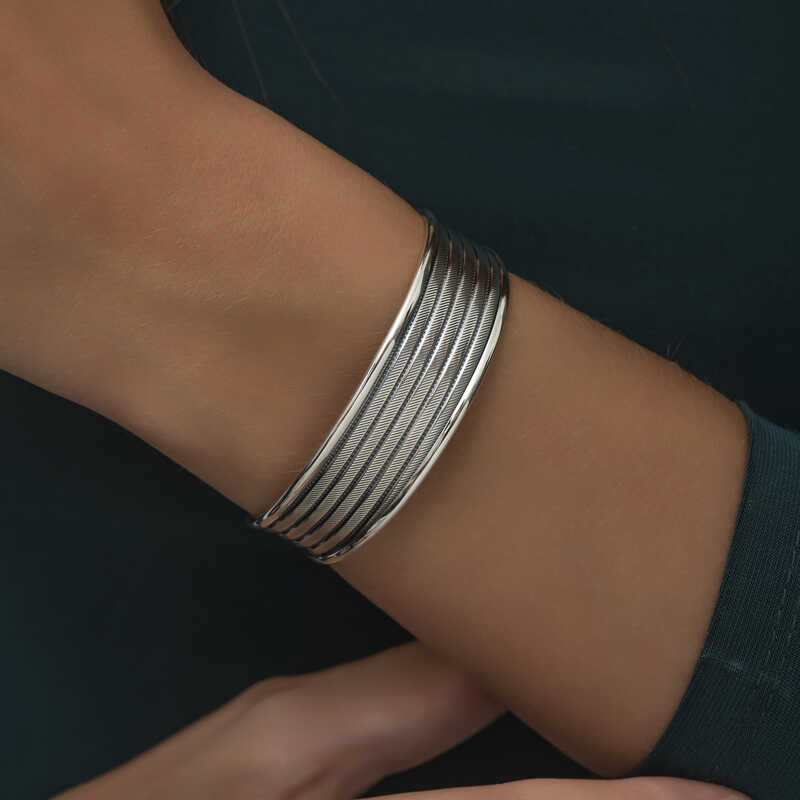 Silver Antique Patterned Women’s Bracelet