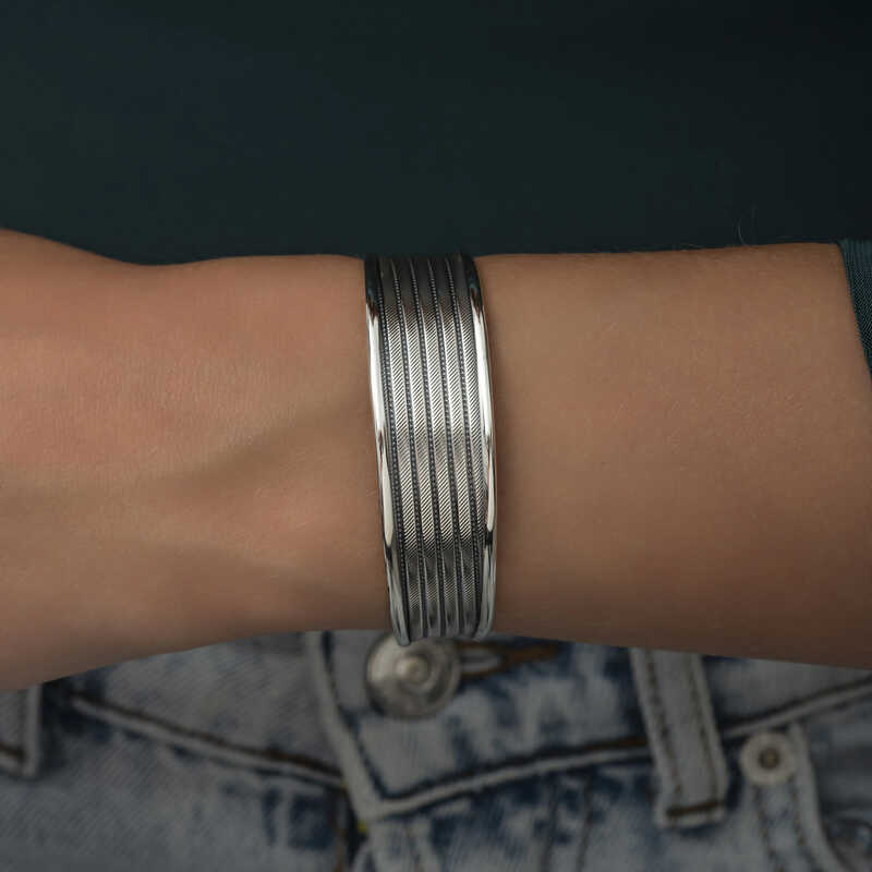 Silver Antique Patterned Women’s Bracelet