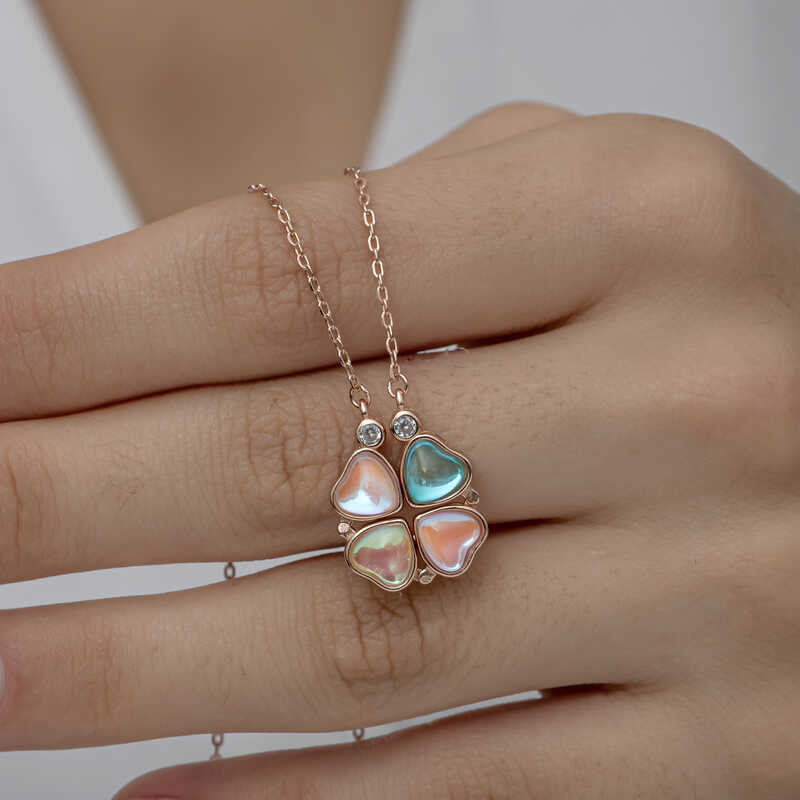 Silver Rose Colored Openable Clover Women’s Necklace