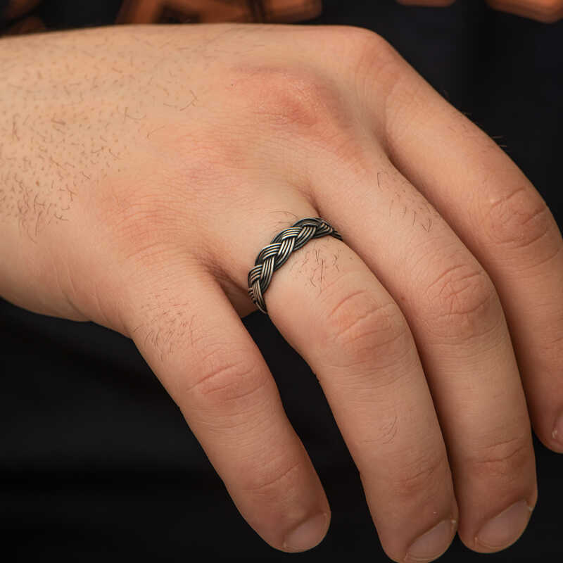 Silver Kazaziye Knit Ring