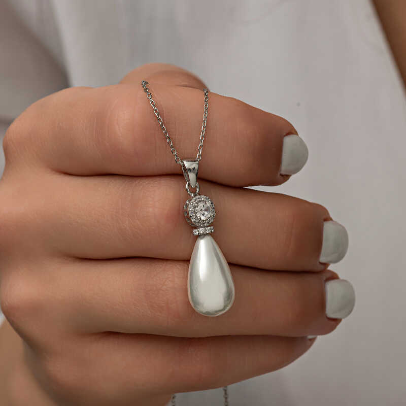 Silver Drop Pearl Women’s Necklace