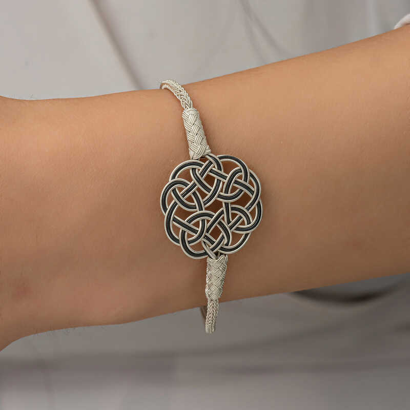 Silver Kazaziye Knit Bracelet