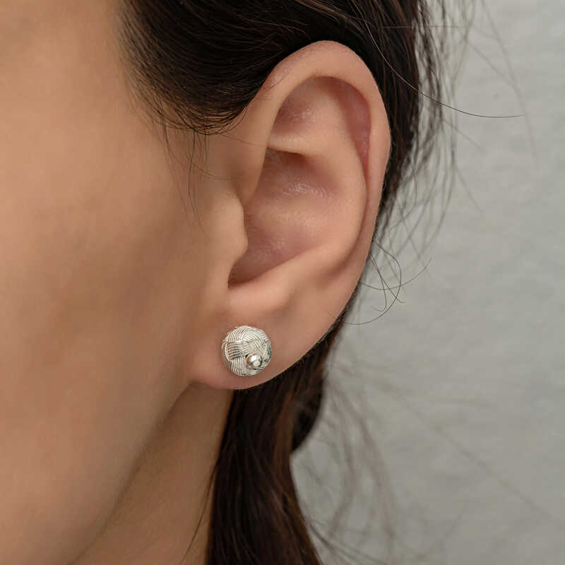 Silver Kazaziye Knitted Stud Earrings