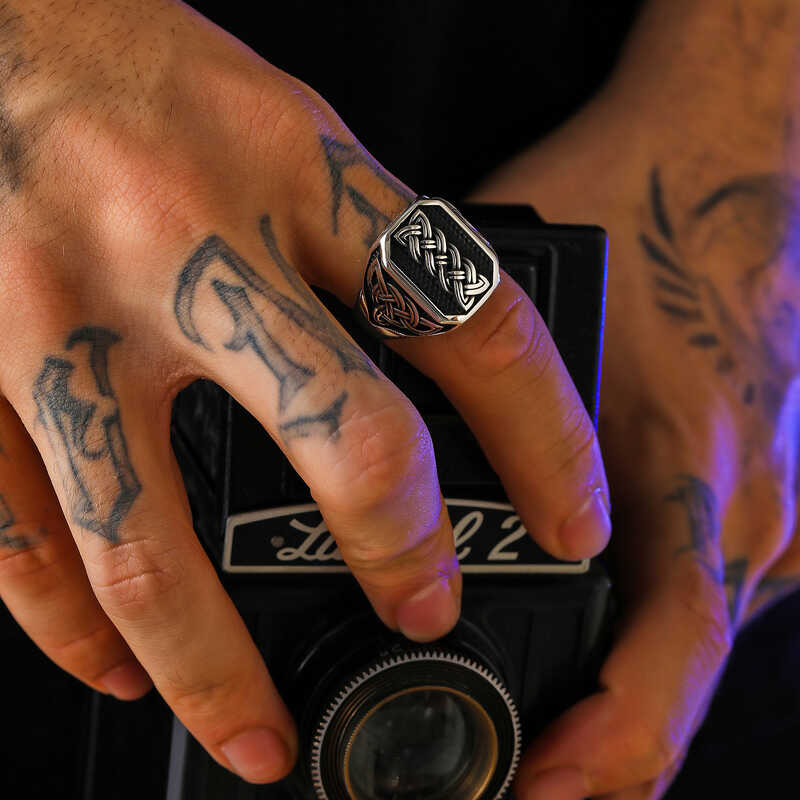 Silver Patterned Men’s Ring
